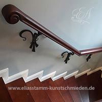 Geschmiedete Treppen mit Holzhandlauf # Art.-Nr. 02-01-07